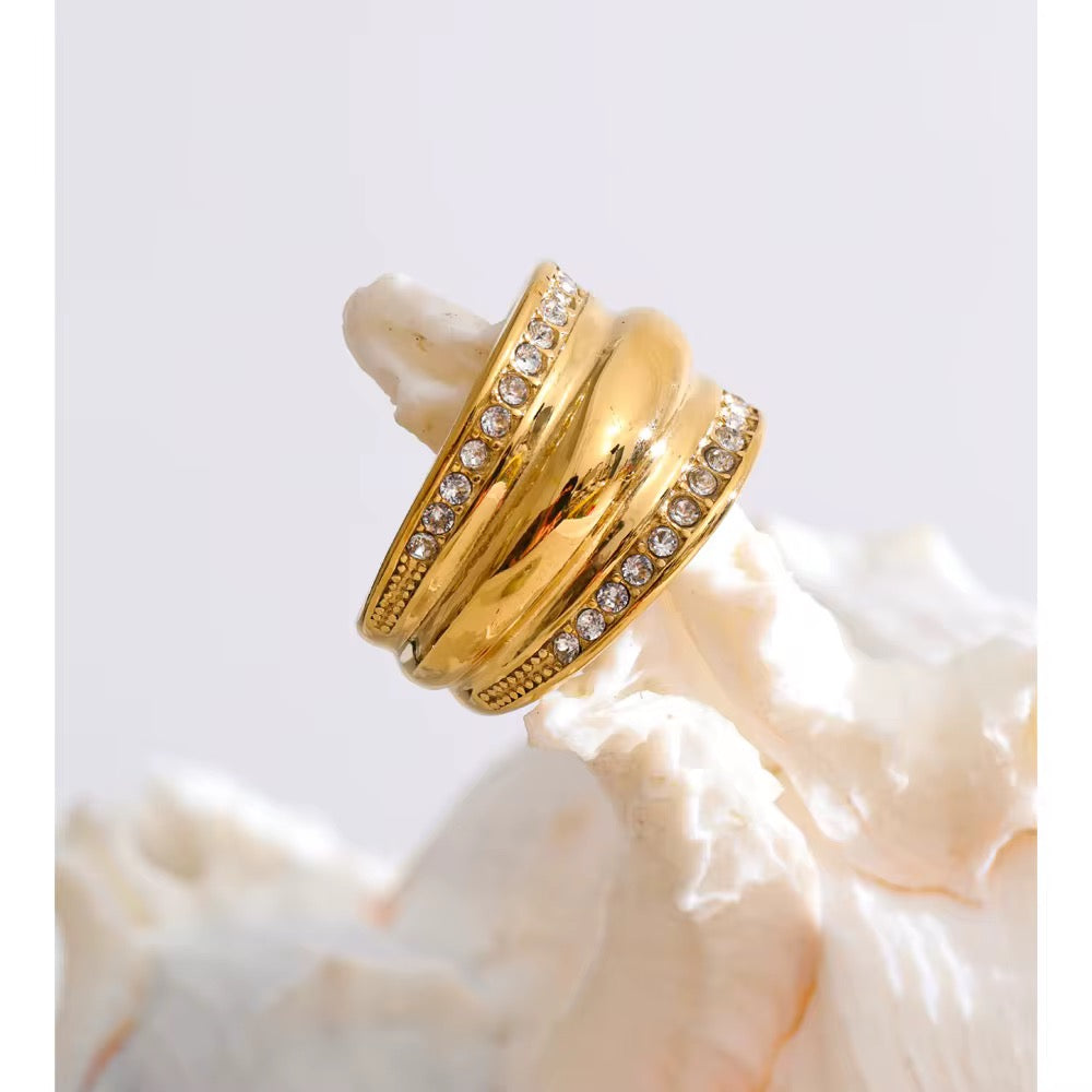 The Valoria ring