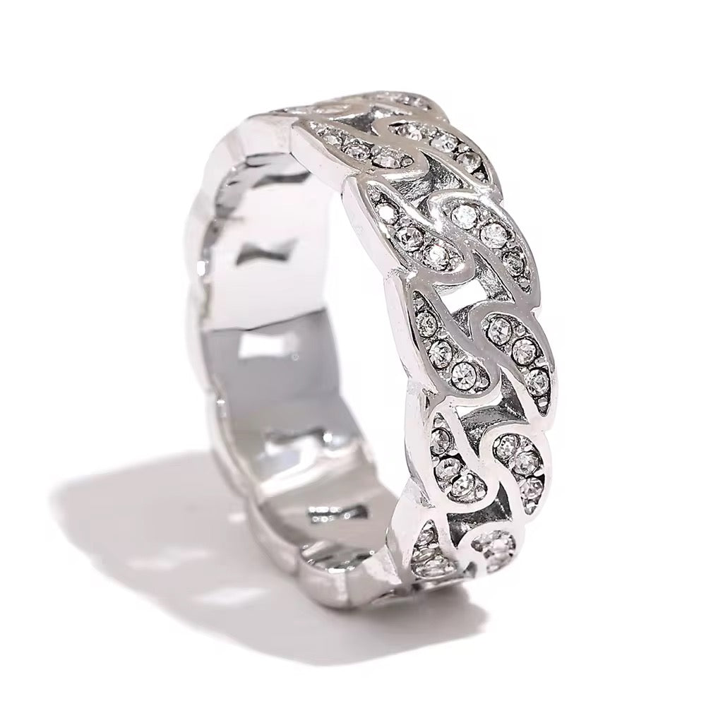 Isla ring Artistic and Bold Waterproof Hypoallergenic for Effortless Style