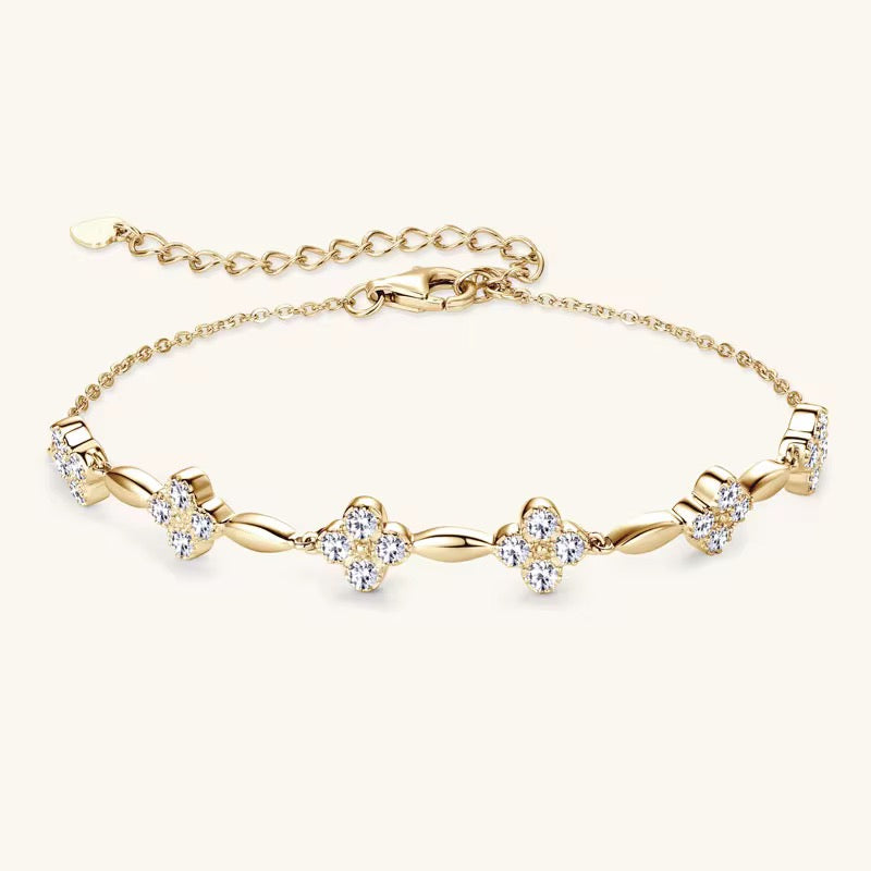 Adélia Moissanite Clover Bracelet 925 Sterling Silver Adjustable Luxury Bracelet