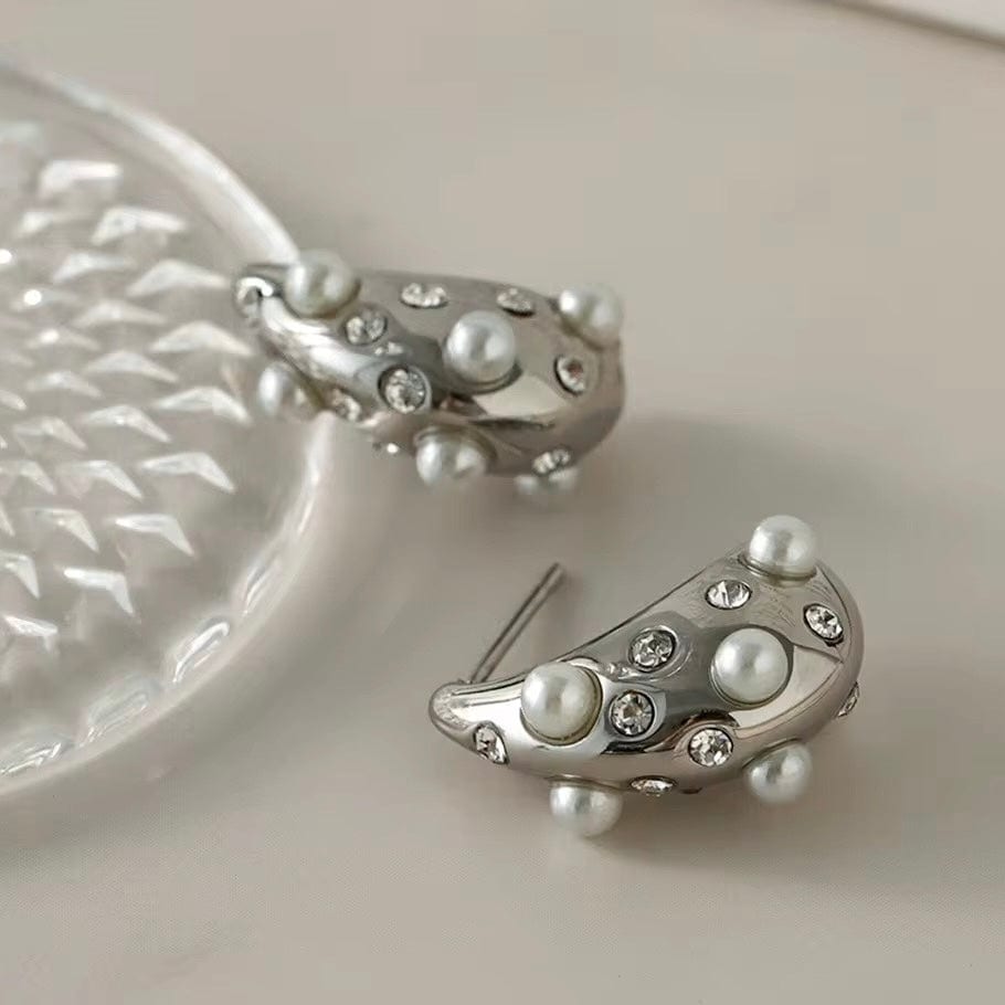 The Alina Earrings thumbnail 5