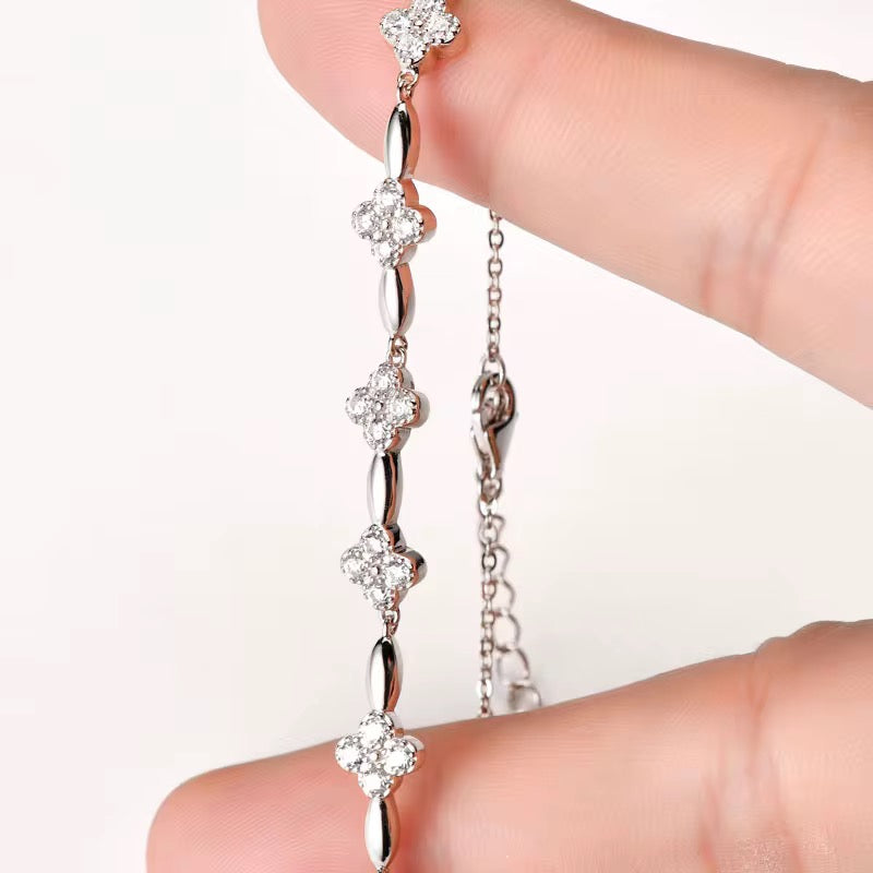 Adélia Moissanite Clover Bracelet 925 Sterling Silver Adjustable Luxury Bracelet