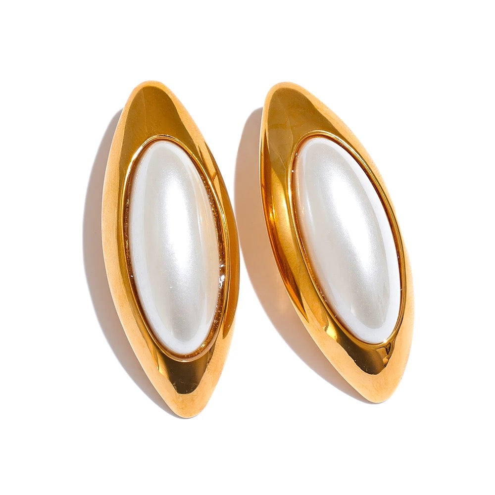 Diana non-Tarnish Gold Drop Earrings