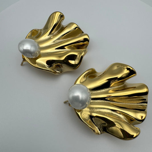 Roma non-Tarnish Gold Drop Earrings