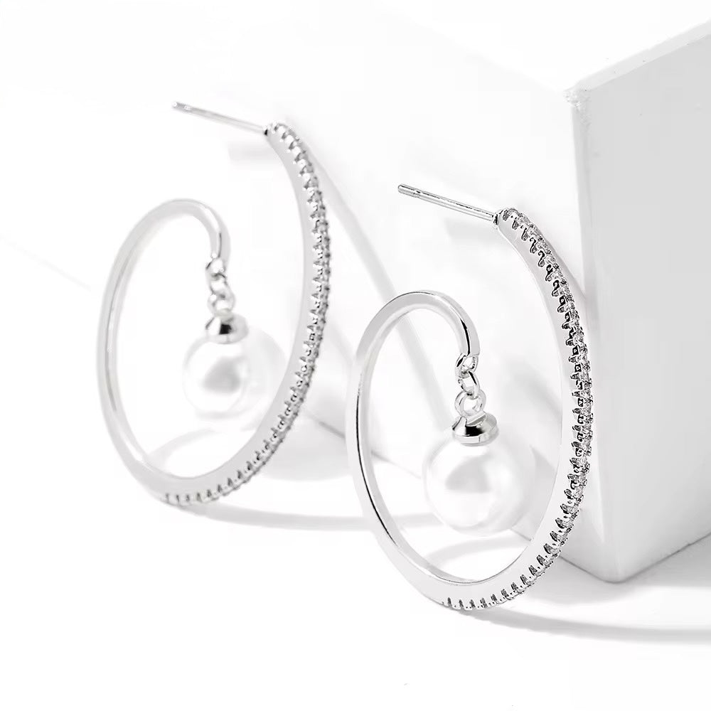 Tess Effortless Shine Hoop Earrings