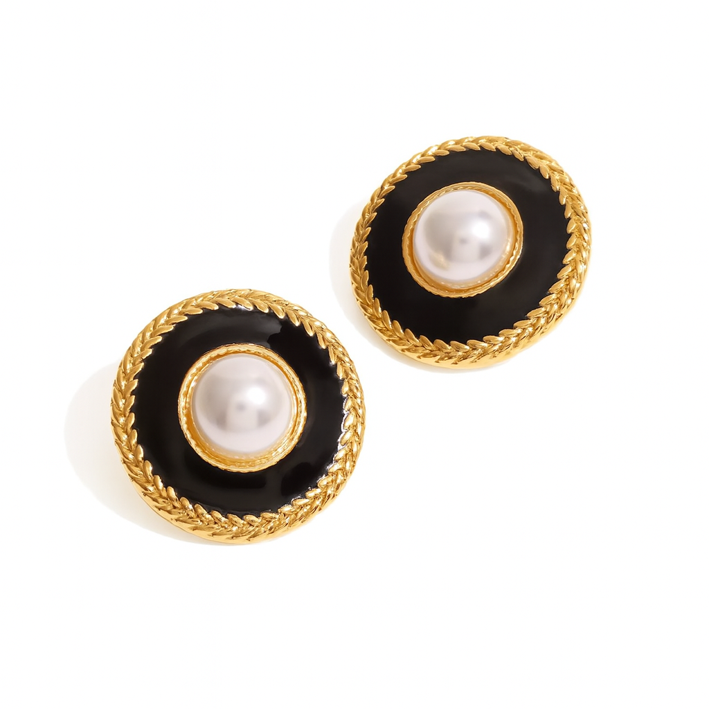 The Avelina Earrings Studs