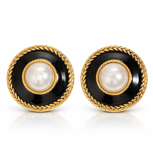 The Avelina Earrings Studs