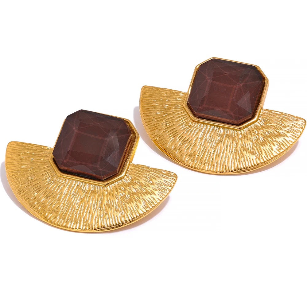 Britanie non-Tarnish Gold Drop Earrings